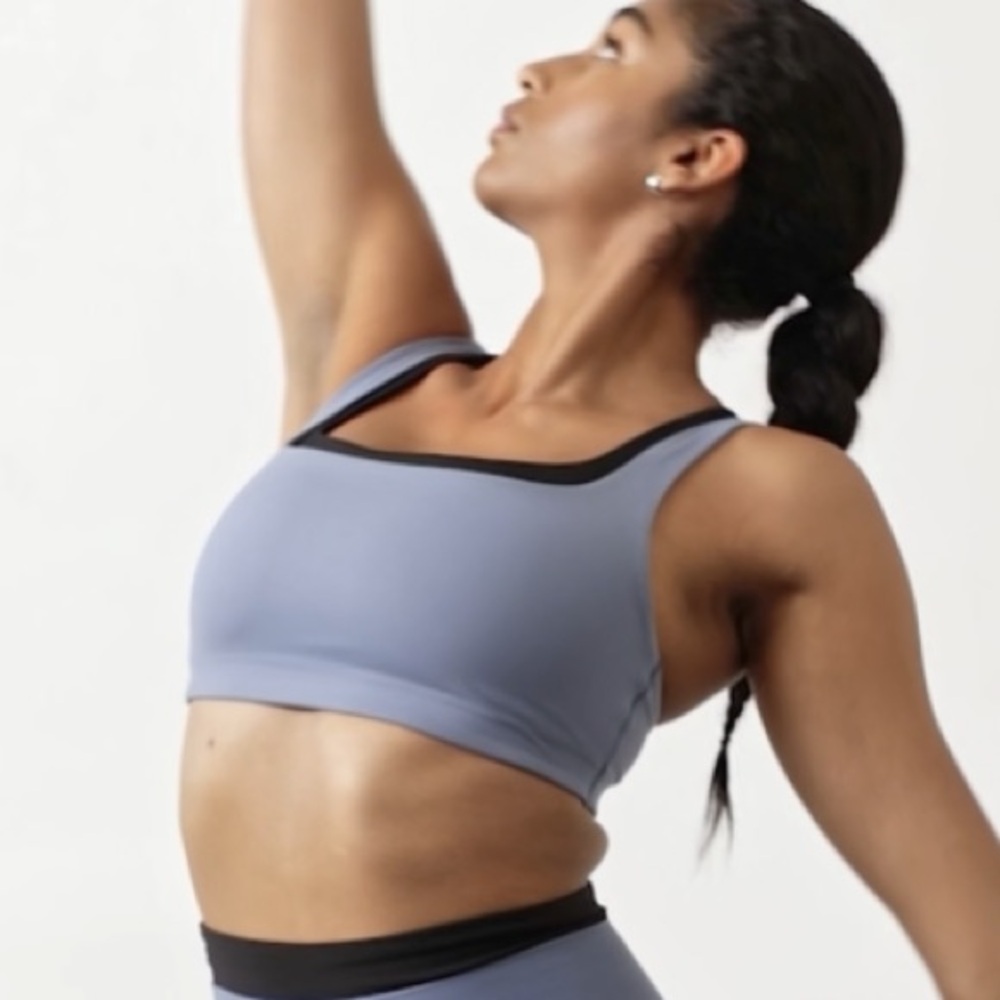Athleta Double Up Sports Bra D-DD